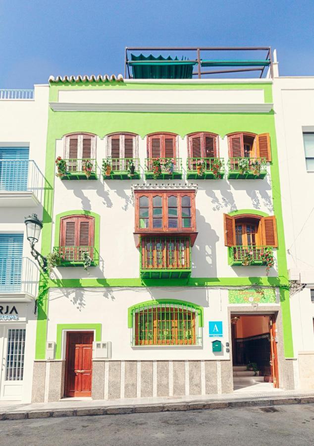 Charming Nerja Hostel Екстериор снимка